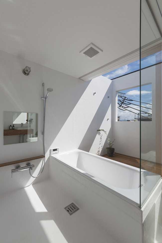 Sala da bagno illuminata