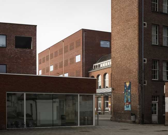 Spazio tra gli edifici