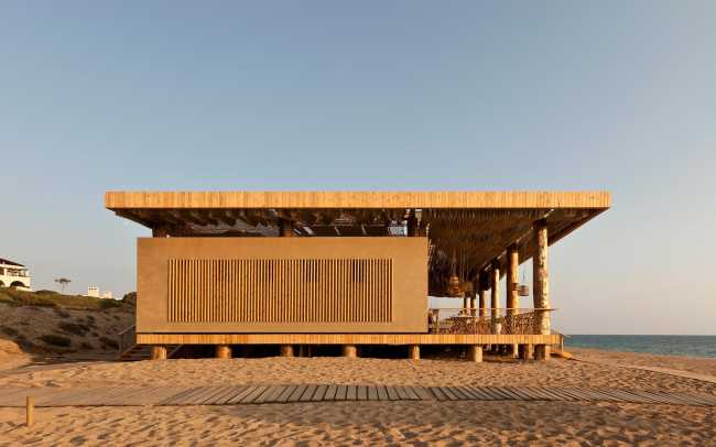 Restaurante en la playa
