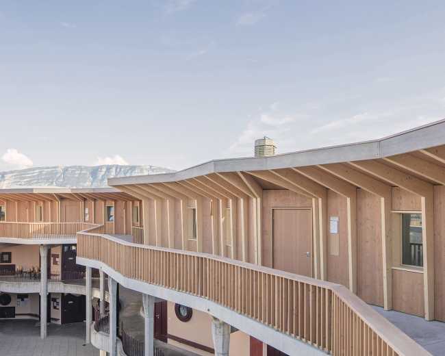 Ultimo piano scuola in legno