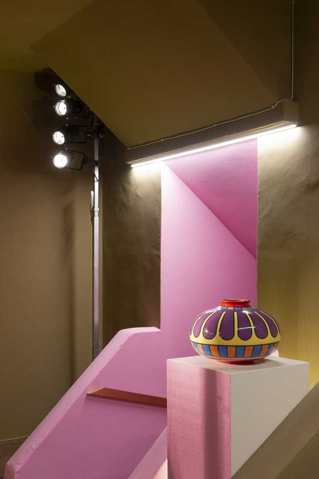 Historical Promiscuities: ceramics fusing classical and pop