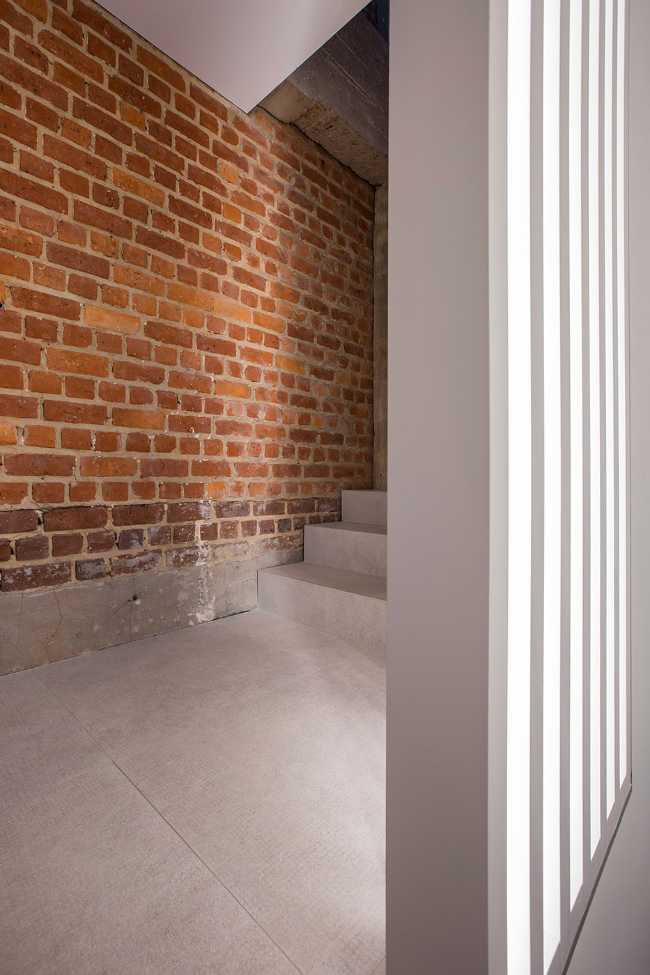 Muro con muratura a vista