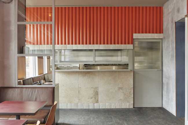 bancone rivestimento pietra