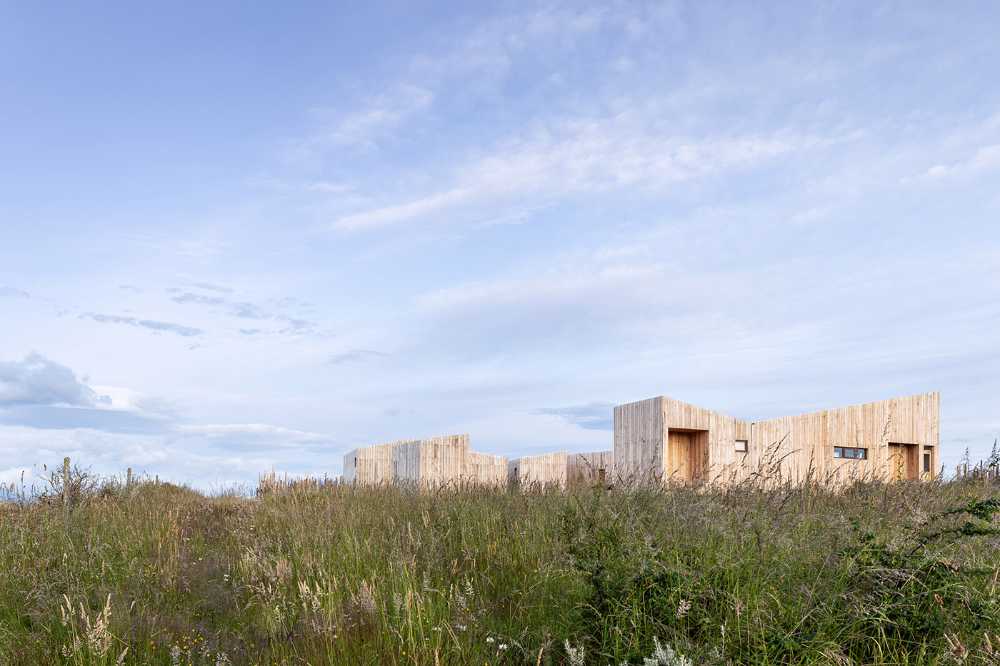 AKA Patagonia: harmony in wood between glaciers and Chilean landscapes