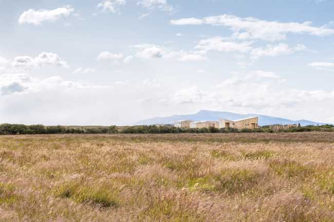 AKA Patagonia: harmony in wood between glaciers and Chilean landscapes