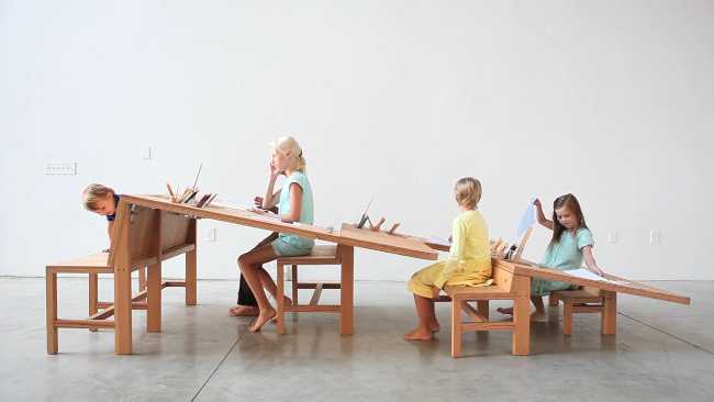 Growth Table - Innovative Table for adults and kinds