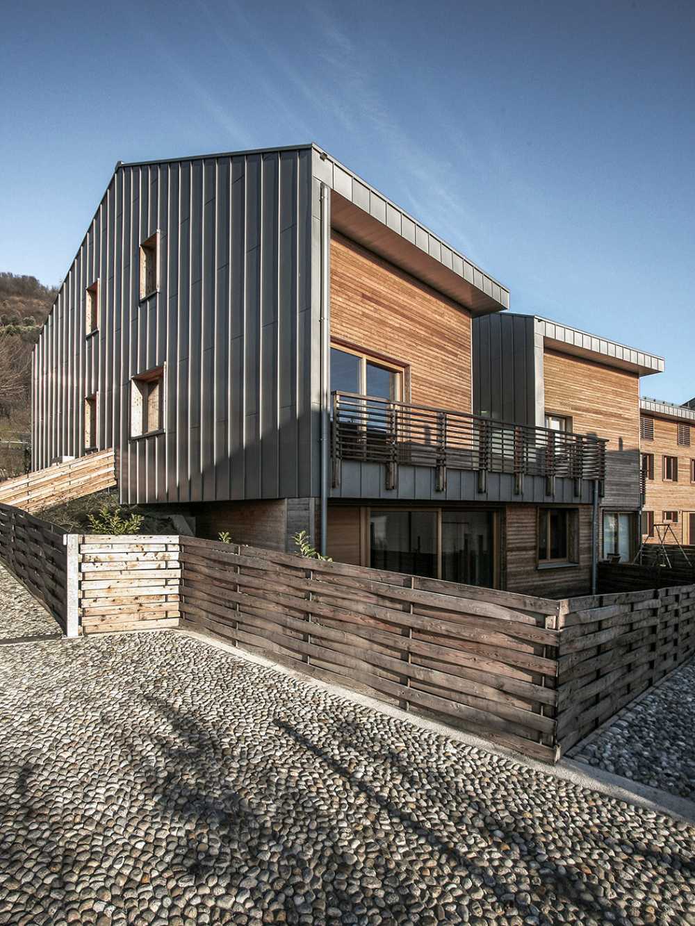 edificio multipiano Lignoalp rivestimento facciata e struttura