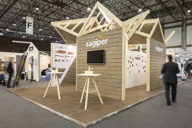 Stand promozionale in legno