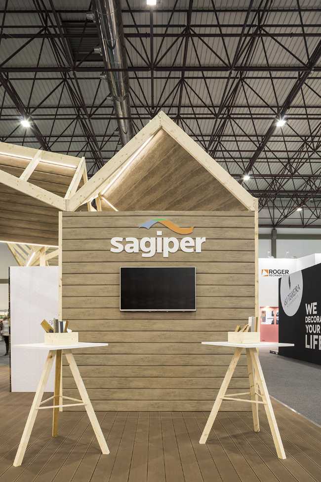 Stand promozionale in legno sagiper