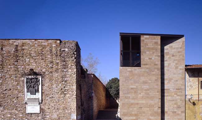 Ristrutturazione di un monastero