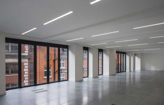 Interno edificio uffici