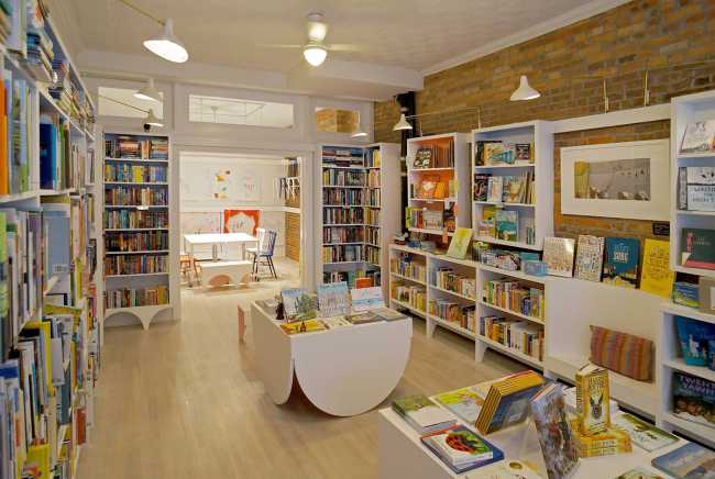 Interior libreria mobili in legno