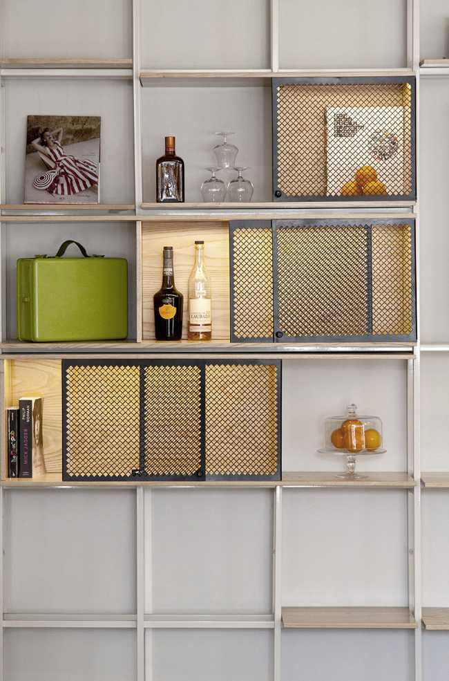 ibis wood library bar