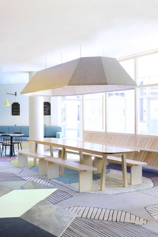 ibis bar furniture wood carpet