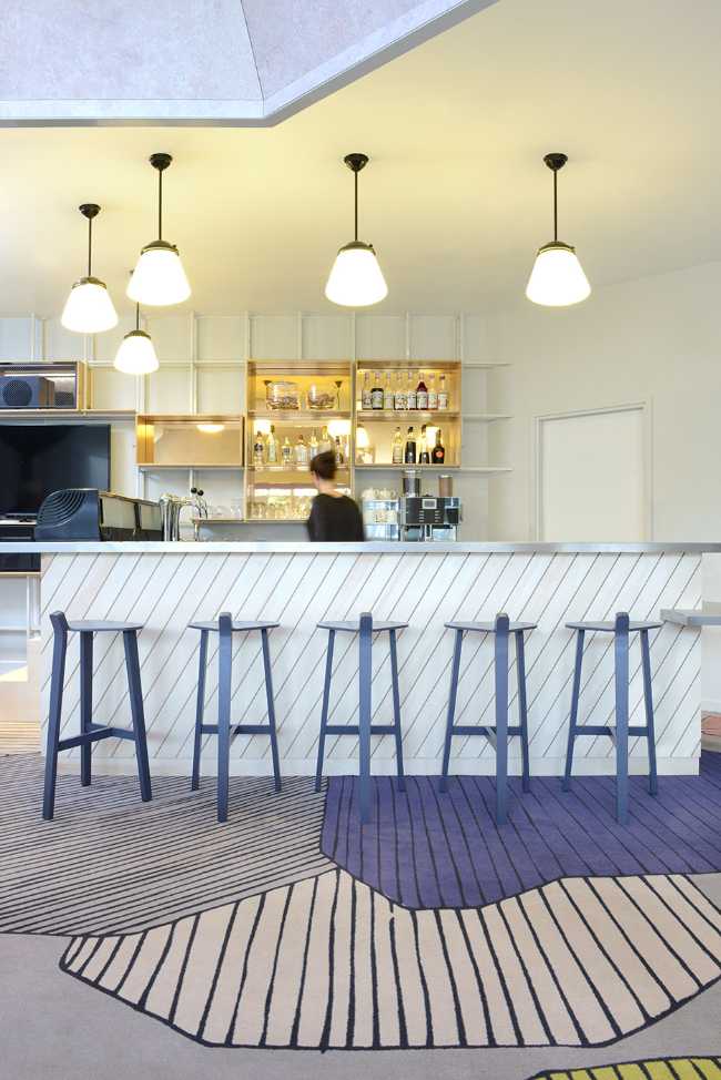 ibis bar furniture wood carpet counter bar suspended lights