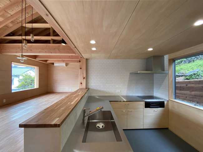 Casa en Higashi-Ikoma: elegante residencia de madera