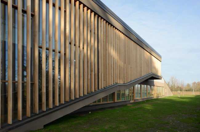 Polo scolastico Castel Cerreto LignoAlp e De8 Architetti