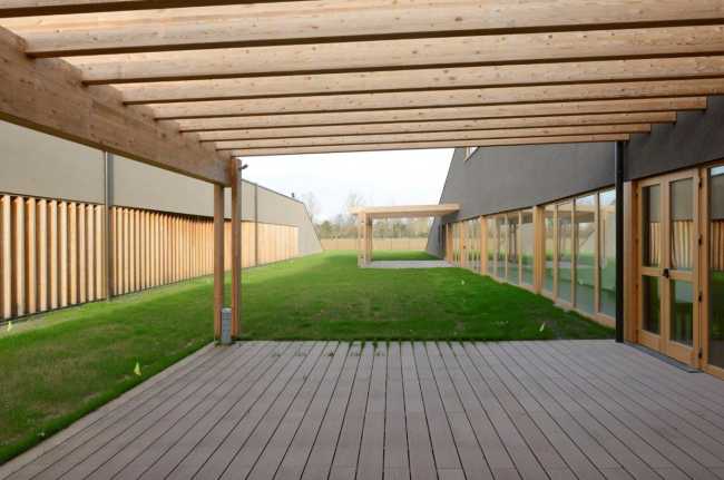 Polo scolastico Castel Cerreto LignoAlp e De8 Architetti