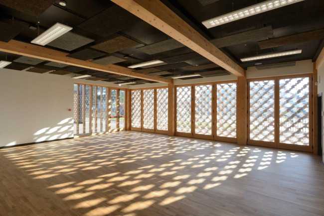 Polo scolastico Castel Cerreto LignoAlp e De8 Architetti