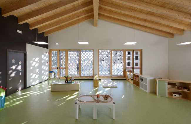 Polo scolastico Castel Cerreto LignoAlp e De8 Architetti