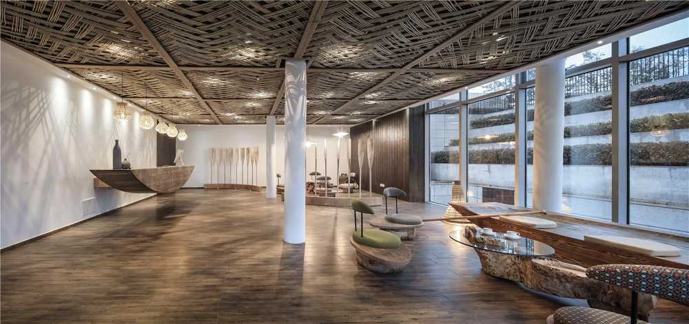 boutique hotel floor and ceiling in glazed wood