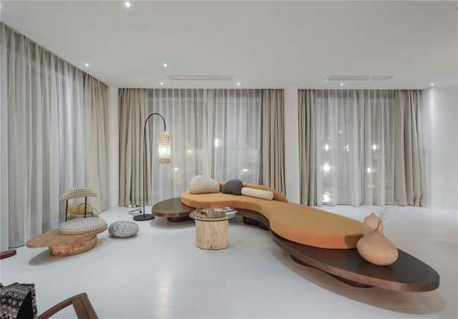 hotel boutique suite arredi imbottiti forme organiche finiture legno