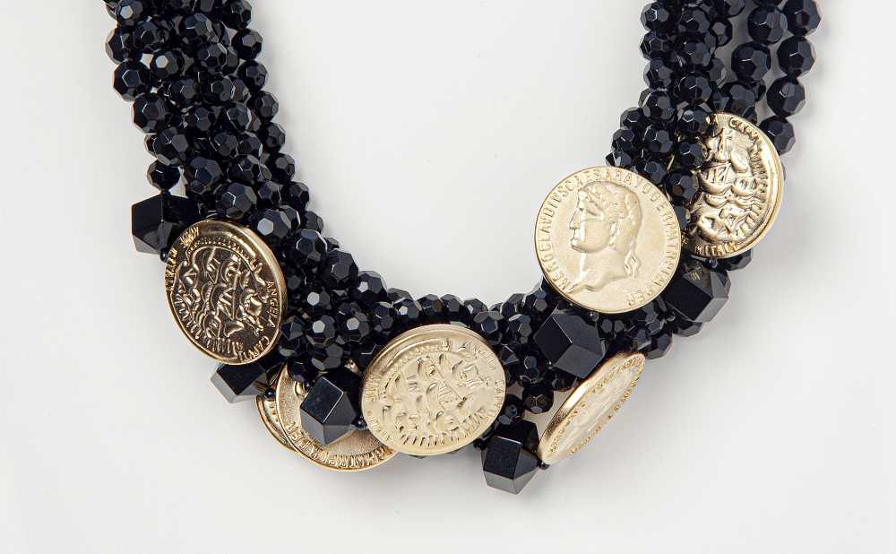 jewelry bijoux coin collection Angela Caputi