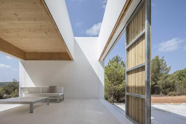 outdoor solarium wood cladding ceiling wall