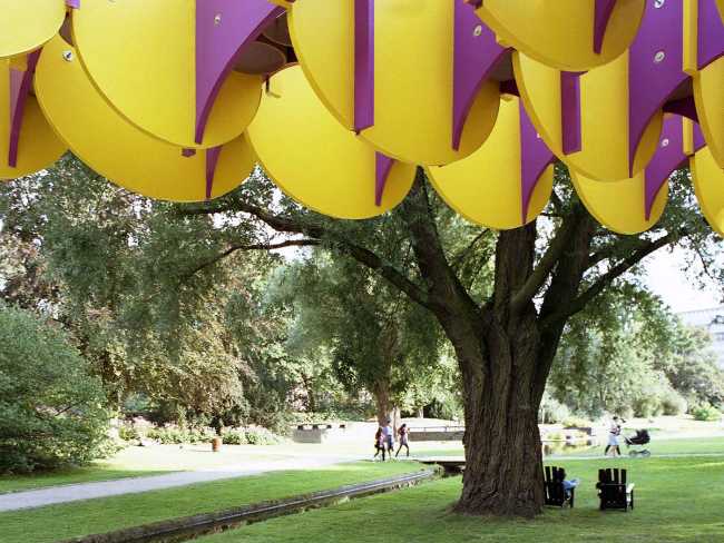 Japanese pavilion structure wood and cardboard Nobuko Watabiki