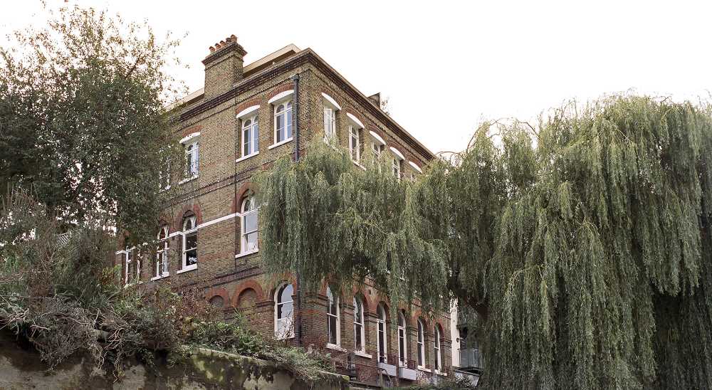 Queen’s Head Hote edificio mattoni