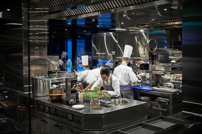 ristorante giapponese cucina a vista