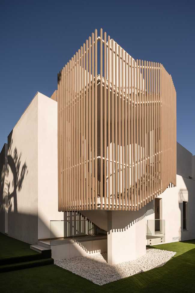 Hôtel, un condensé d'une villa. Le langage classique se marie au contemporain