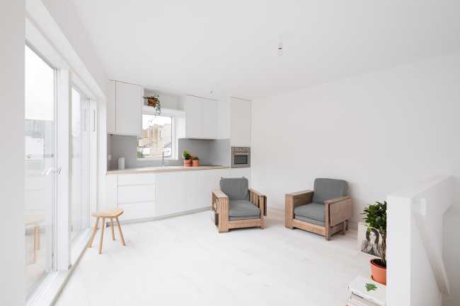 Interno appartamento bianco