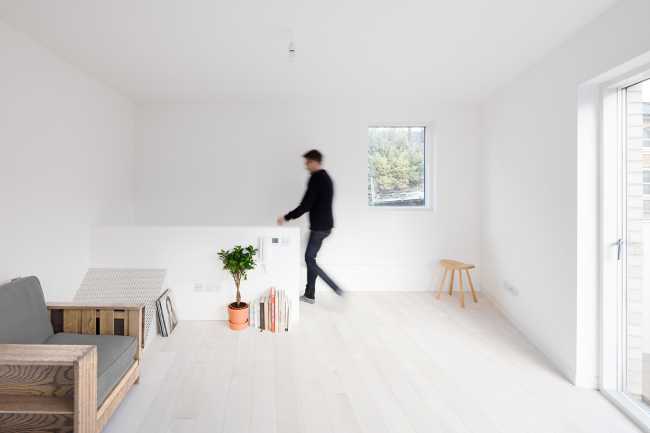 Interno appartamento bianco