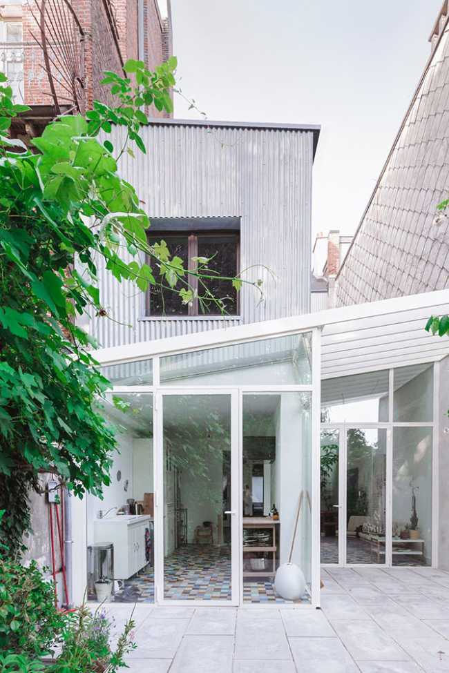 Vivienda con terraza cerrada