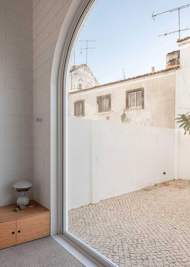 Arched door with glass