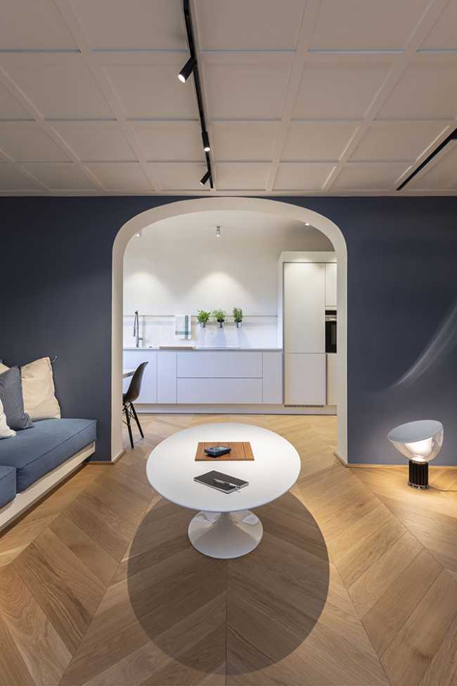 Apartment with parquet flooring