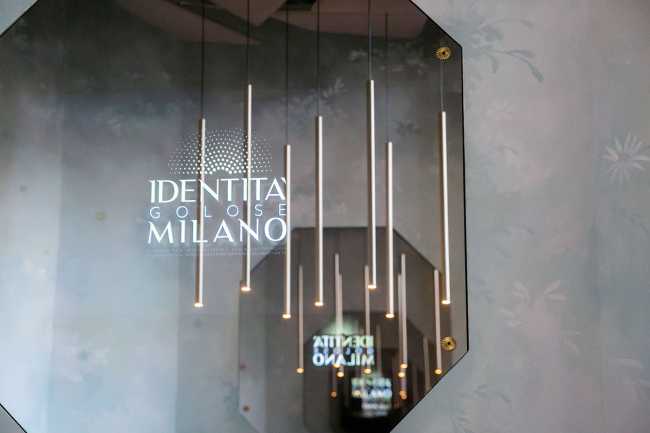 Identità Golose Milano con installazione di porte scorrevoli Eclisse
