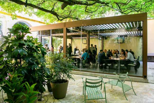 Identità Golose Milano con installazione di porte scorrevoli Eclisse