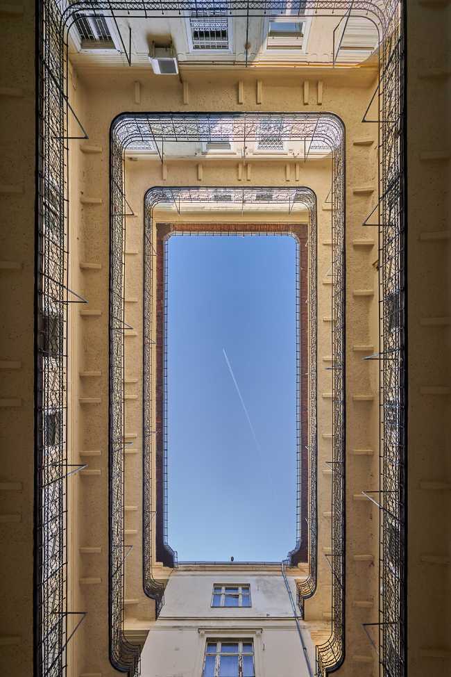 photo architecture courtyard Budapest