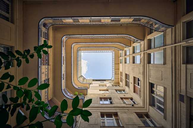 photo architecture courtyard Budapest