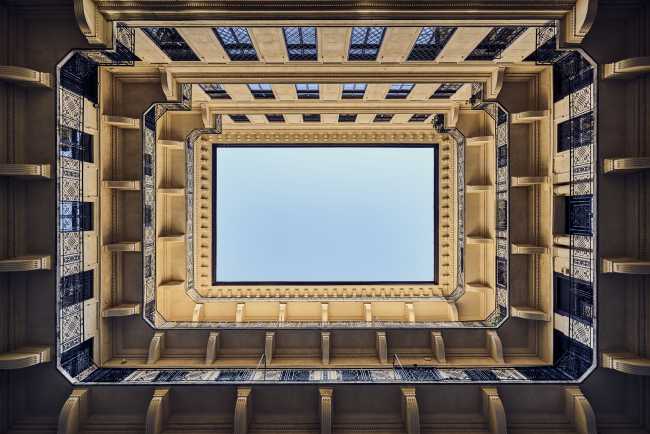 photo architecture courtyard Budapest