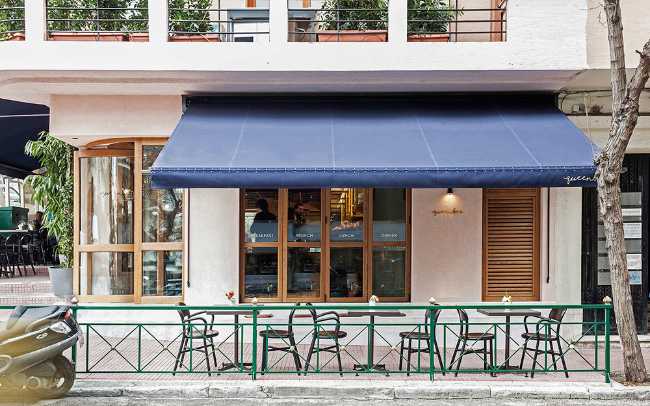 Caffetteria ad Atene