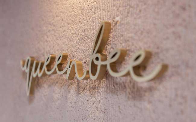 Logo caffetteria Queen Been