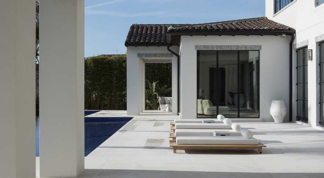 villa tuscany pool outdoor furniture