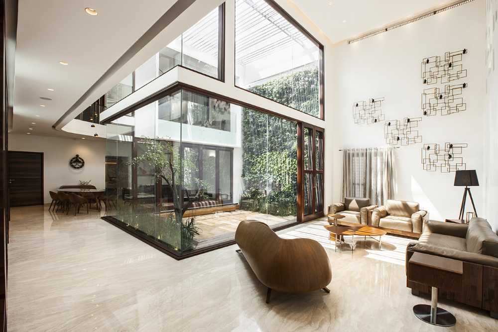 garden interior courtyard glass wood metal