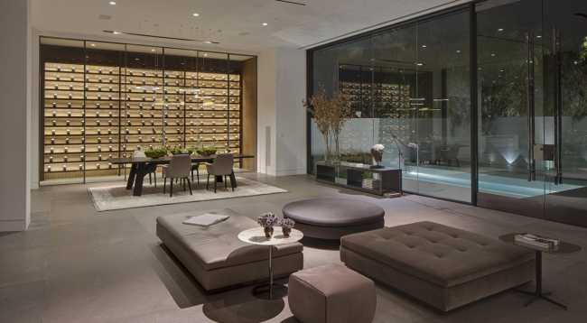 Piscine à débordement pour une luxueuse résidence à Los Angeles