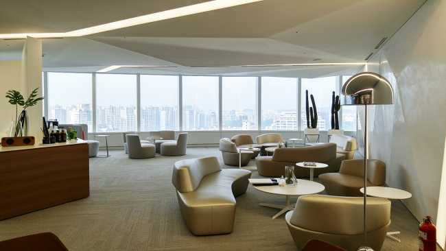 reception ufficio arredi pelle