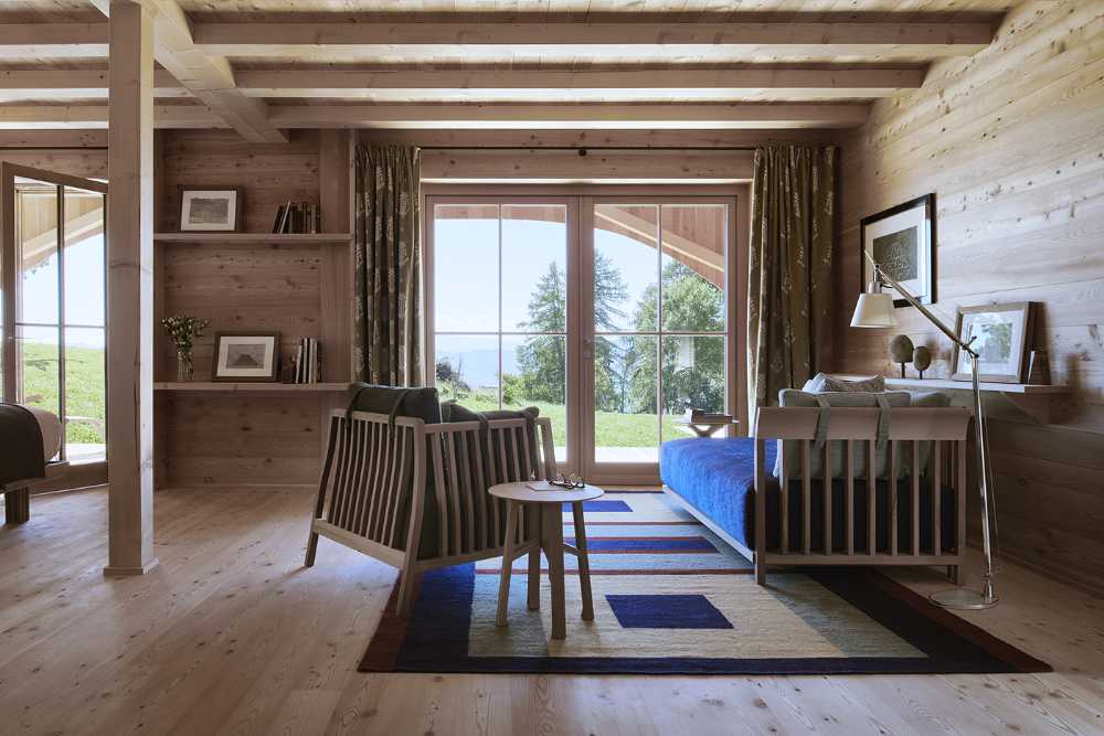 hotel extension curved roof