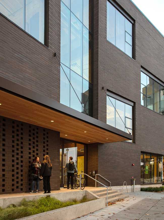 edificio struttura clt rivestimento laterizio mattoni